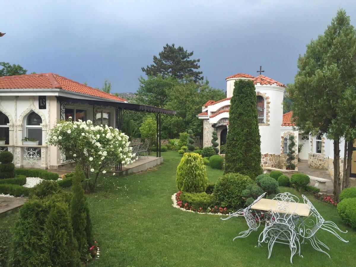 Villa St. Michael Мадара Екстериор снимка