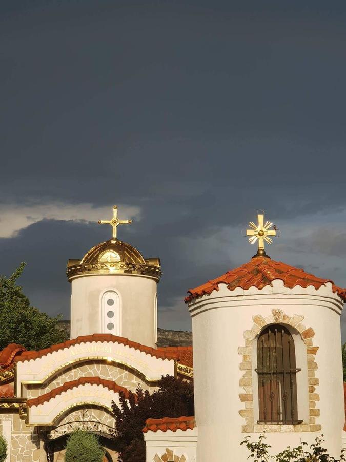 Villa St. Michael Мадара Екстериор снимка