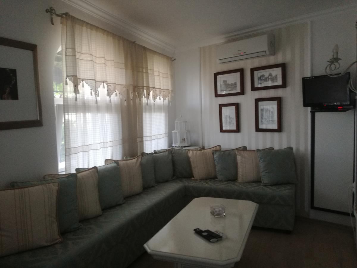 Villa St. Michael Мадара Екстериор снимка