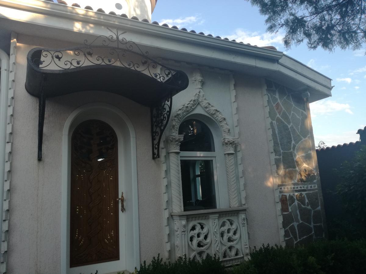 Villa St. Michael Мадара Екстериор снимка